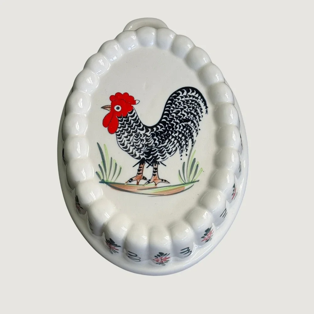 Vintage 1982 Enesco Ceramic Rooster Jelly Mold Scalloped Wall Decor